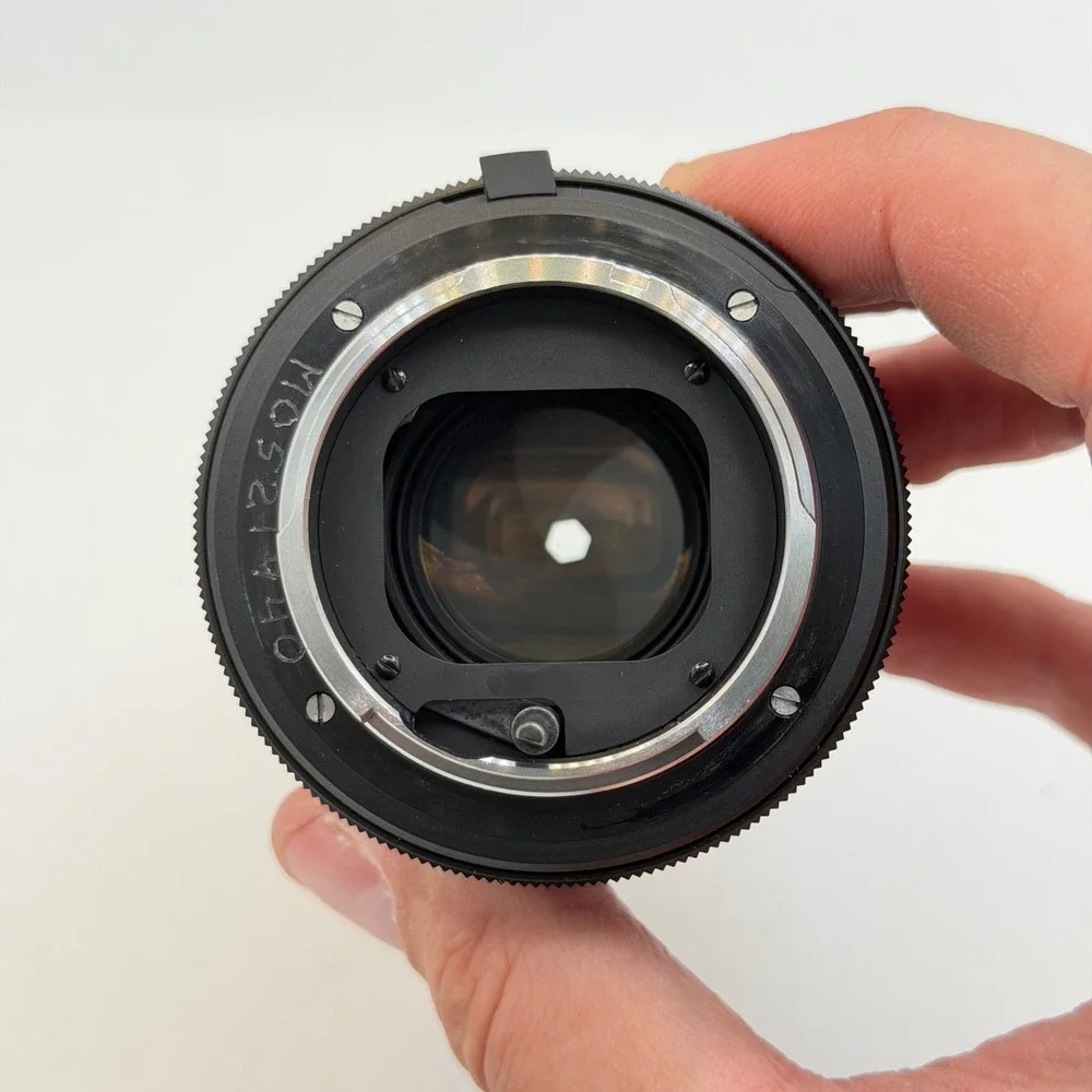 Minolta MC Tele Rokkor-PF 135mm f2.8 Lens with Hood and Case Vintage Japan